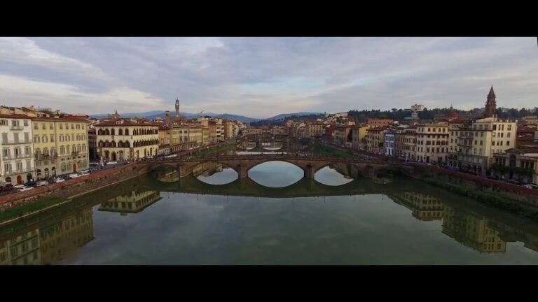 Florence Drone Video Tour | Expedia